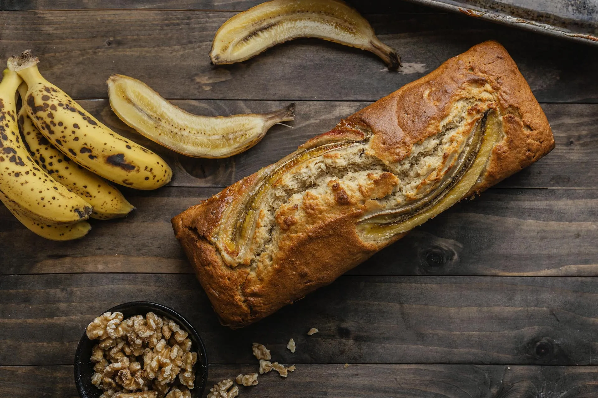 Zdravi banana kruh koji će osvojiti vaše srce Zdravi banana kruh koji će osvojiti vaše srce